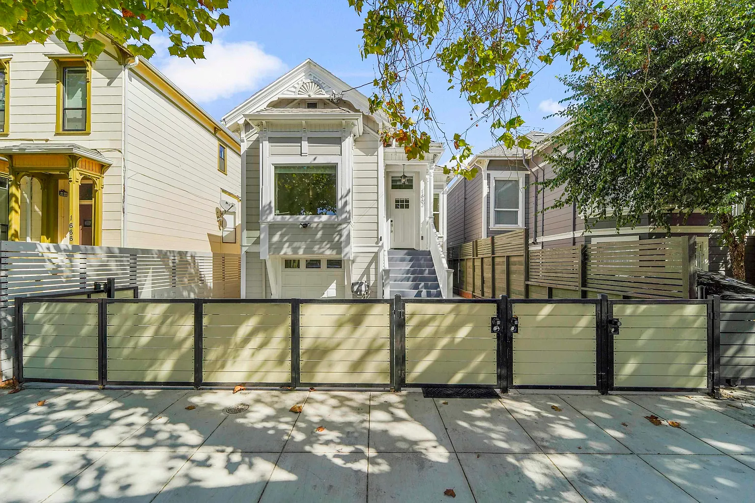 1662 14th St photo 1
