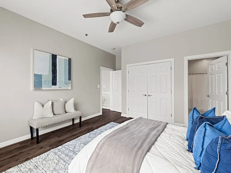 810 Belmont Bay Dr #201 — Photo 29