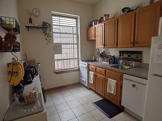 Rented by Guidance Realty Corp. | media 19