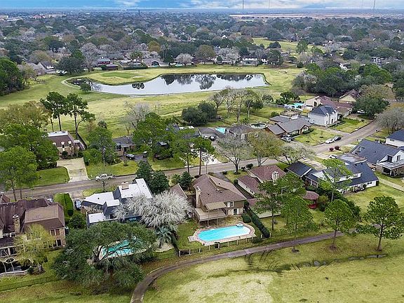 2nd image of 3154 La Quinta Dr