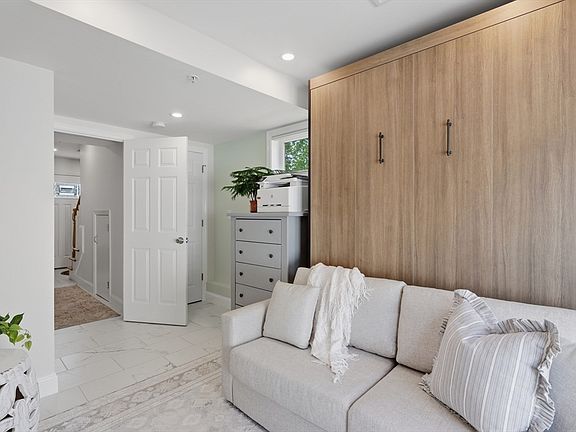 3rd image of 1563 Andover St #10