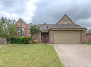 1521 W 117th Ct S, Jenks, OK 74037
