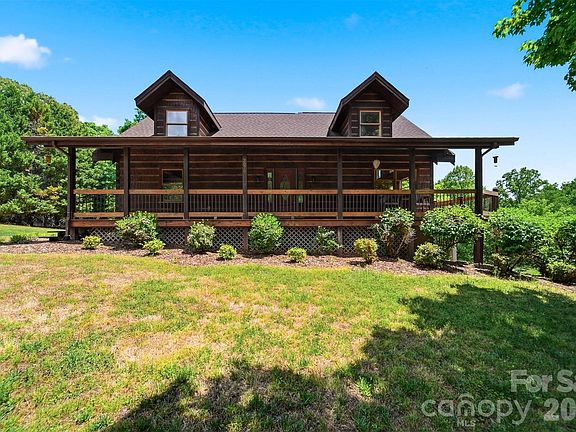 2nd image of 2079 Icard Ridge Rd