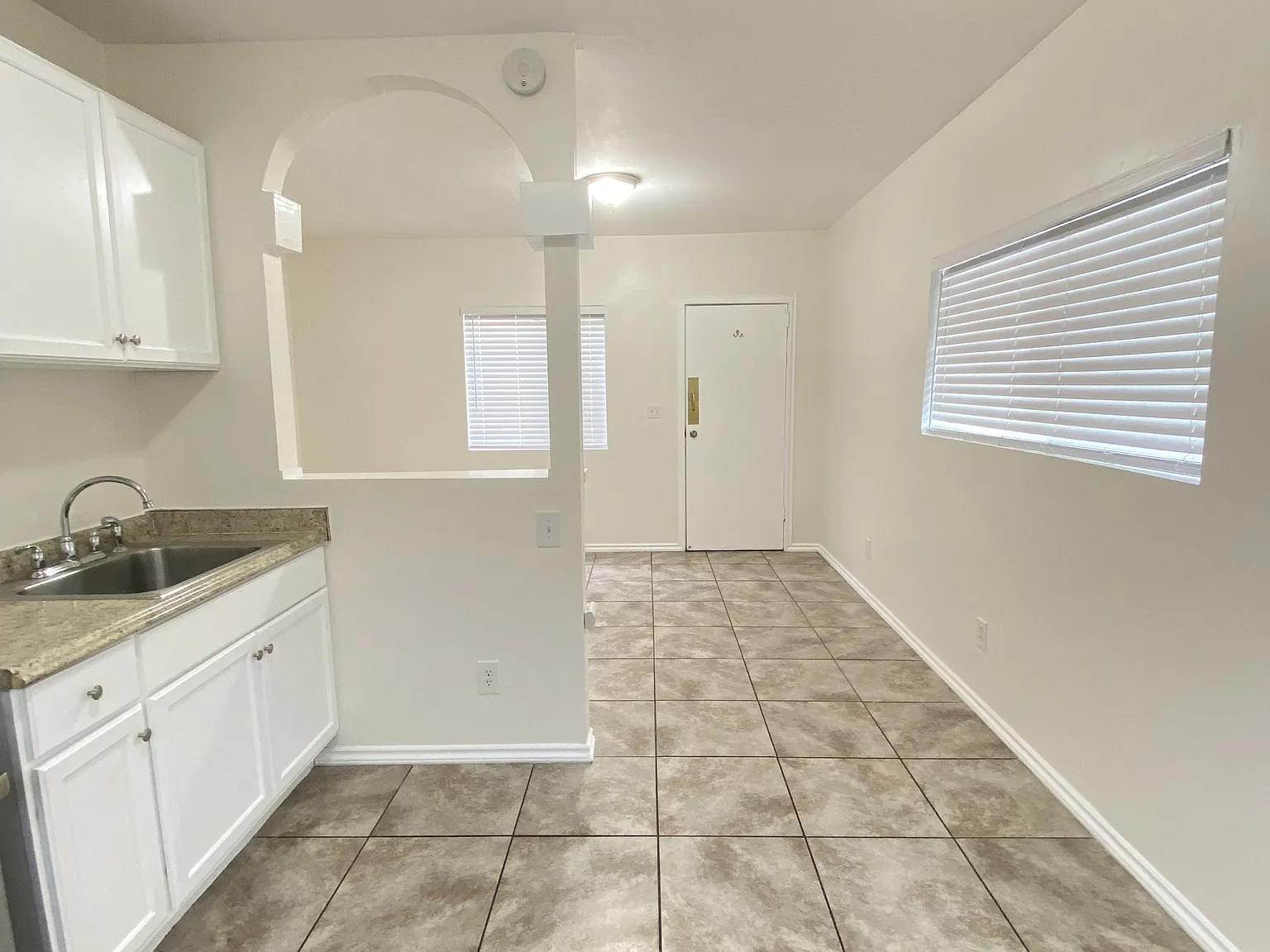 CA-1770 Gaviota Avenue - 14 — Photo 3