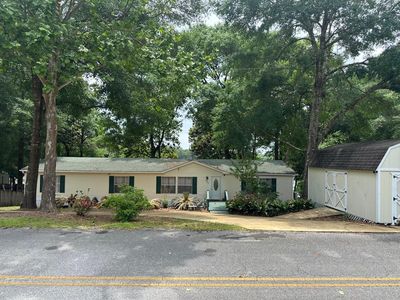 763 Squirrel Rd, Defuniak Springs, FL, 32433