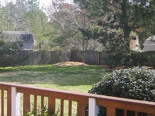 5th image of 2225 Russet Leaf Ln