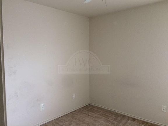 5th image of 2318 Wildewood Dr Unit A