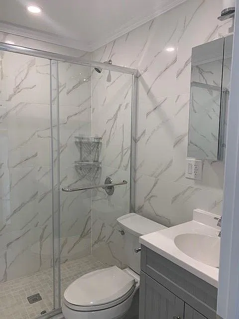 4 bed, 2800 sqft, $4,200 — Photo 3