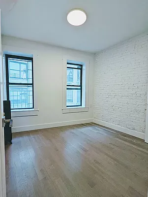 Rented by Compass | media 18