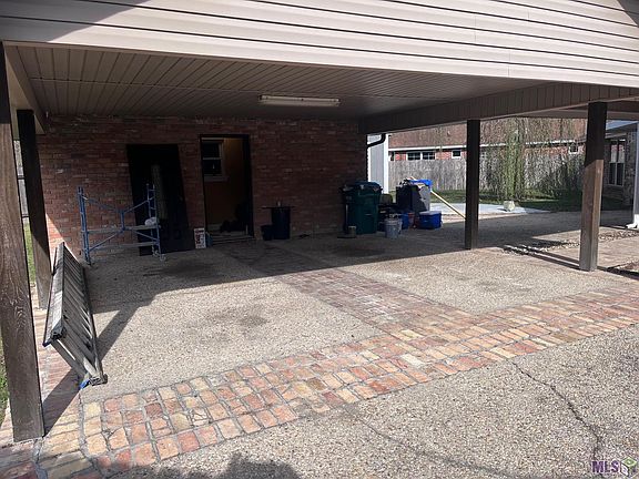 3rd image of 30605 Stephen Dr