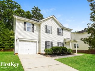 1816 Savannas Run Dr, Greensboro, NC 27405