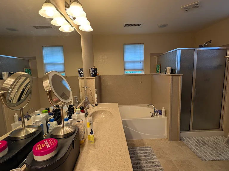 2025 Long Hollow Dr — Photo 12