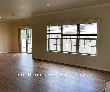 1650 Inverness Dr #12 — Photo 3