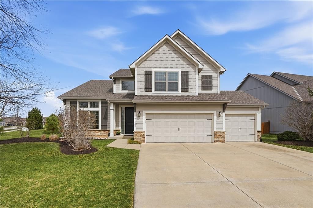 17228 W 198th Ter, Spring Hill, KS 66083 | Zillow