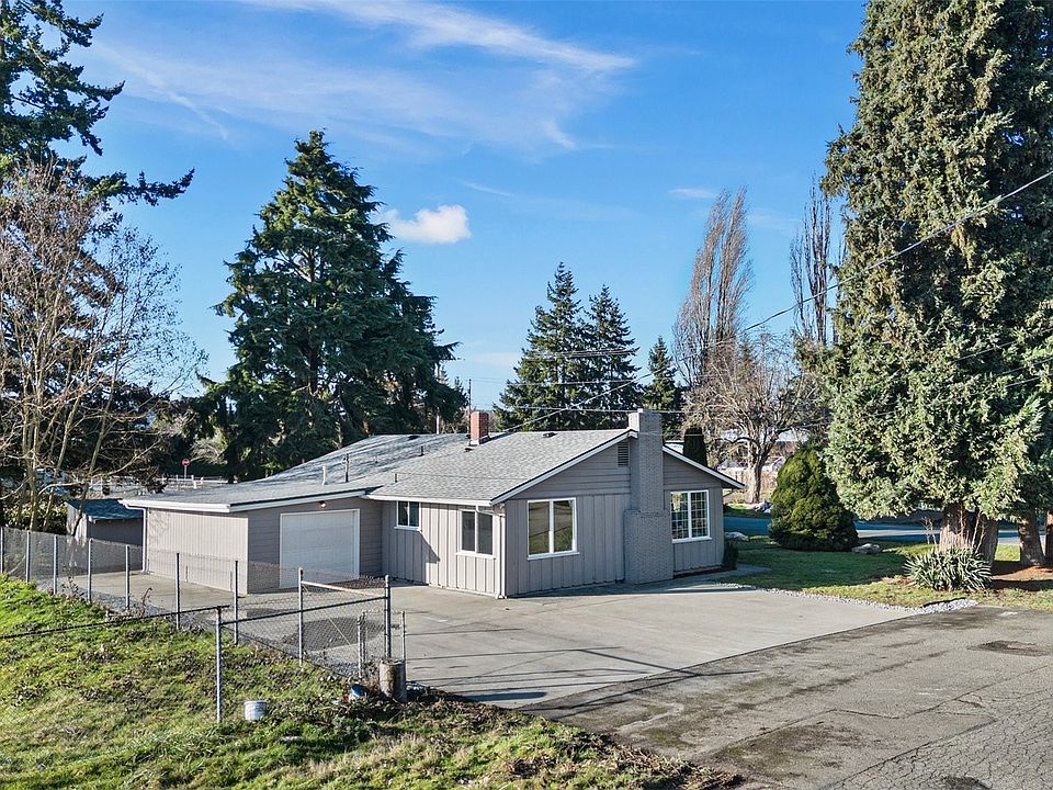 1st image of 108 31st Street SE