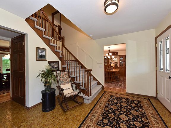 2nd image of 1116 Mulberry CIRCLE