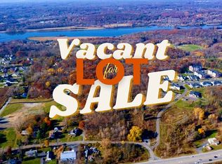 1124 Cold Springs Rd, Liverpool, NY 13088