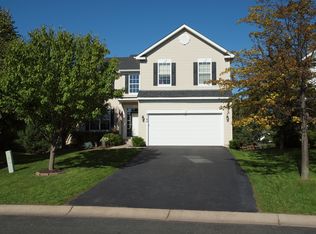 9166 Merrimac Ln N, Maple Grove, MN 55311