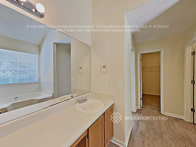 2802 Crestworth Ln — Photo 19