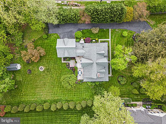 5th image of 1205 Hopeton Rd