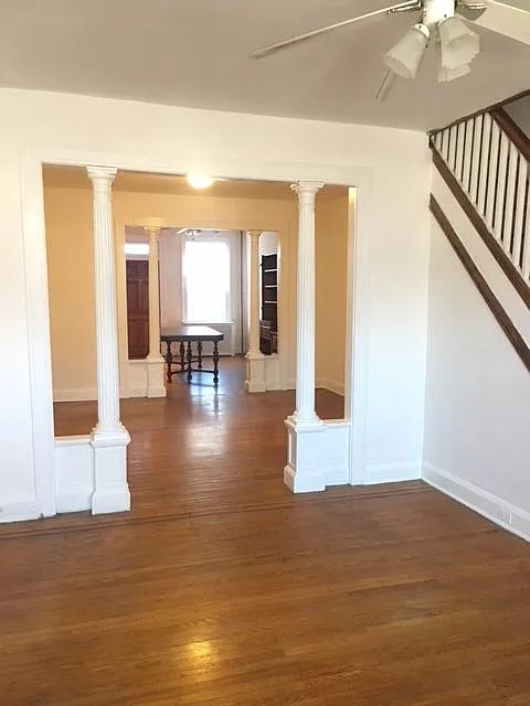 3 bed, 1.5 bath, 1350 sqft, $1,950 — Photo 1