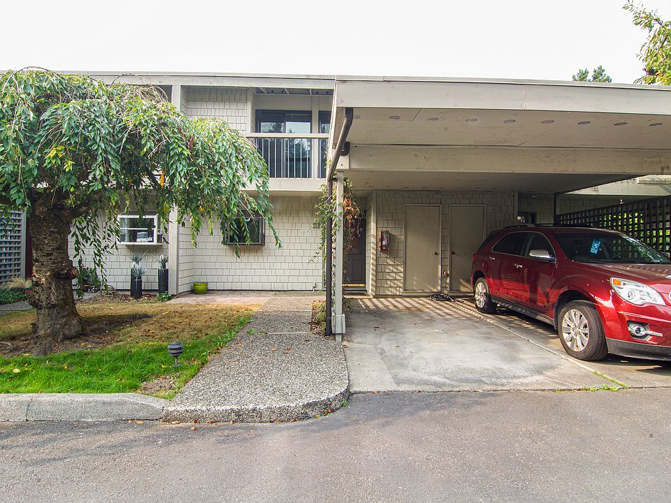 1st image of 22705 Lakeview Dr APT F5