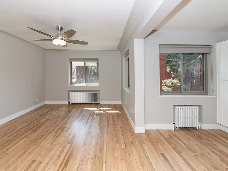 901 N Ogden St — Photo 45