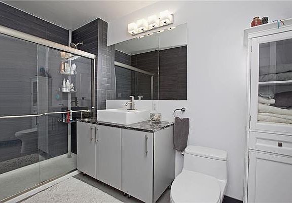 2nd image of 5-49 Borden Ave #M2