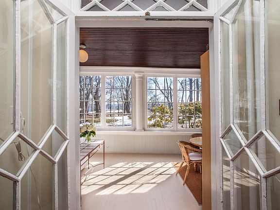 4th image of 84 Park Ave
