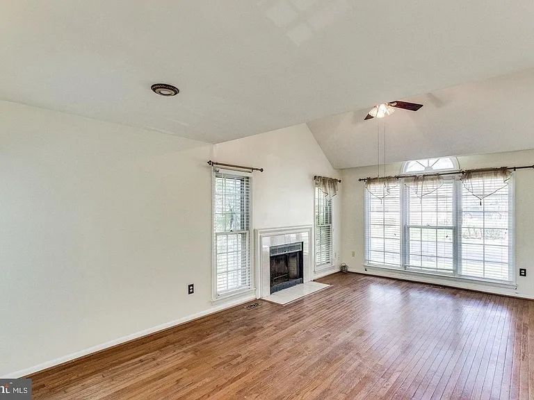 12224 Dapple Gray Ct — Photo 6