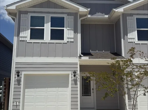 1741 Jakes Dr, Panama City, FL 32405