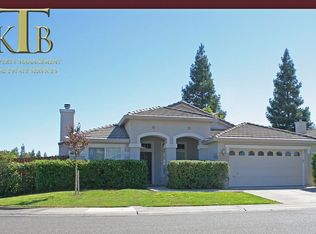 9040 Pembridge Dr, Elk Grove, CA 95624