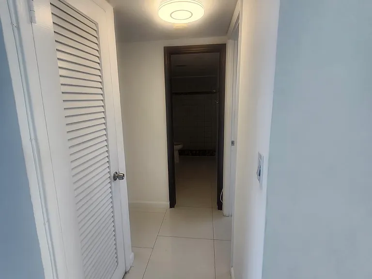 1175 NE Miami Gardens Dr #703E — Photo 10