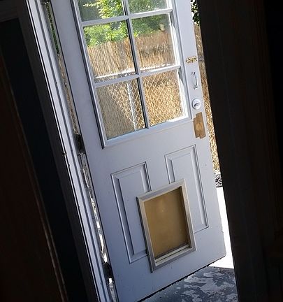 4th image of 11566 Mississippi Ave