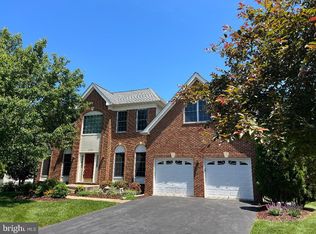 22660 Philomont Ridge Ct, Ashburn, VA 20148