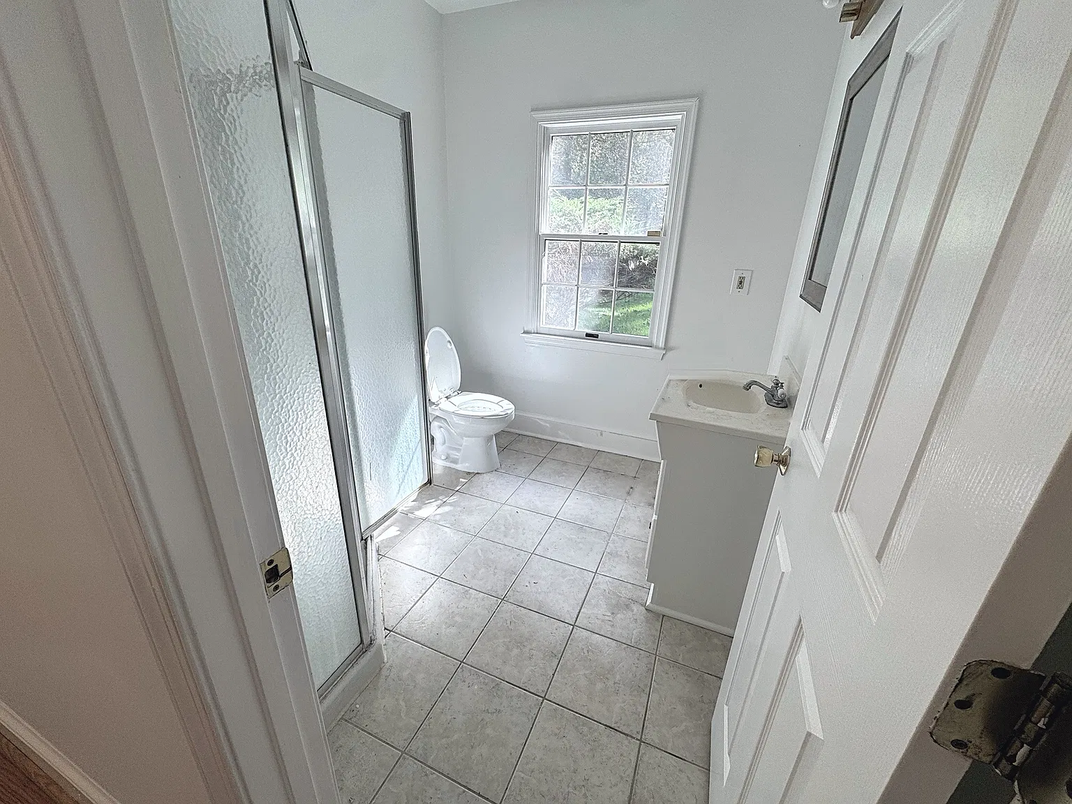 1 bed, 1700 sqft, $2,500 — Photo 3