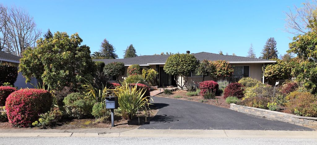 Home at Burlingame Country Club