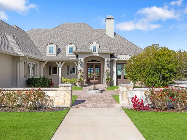 4425 Williams Lake Dr, College Station, TX 77845