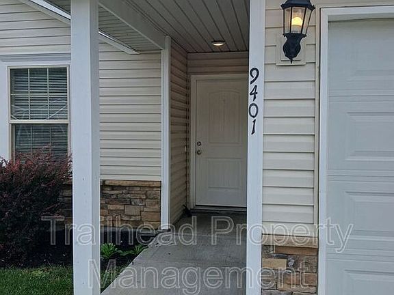 2nd image of 9401 N Robinhood Ave