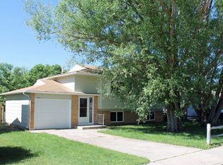 3725 Surrey Ln, Colorado Springs, CO 80918