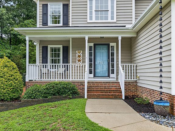 4th image of 837 E Ivy Valley Dr