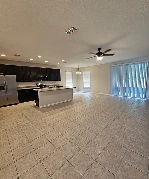 92008 Woodlawn Dr — Photo 3
