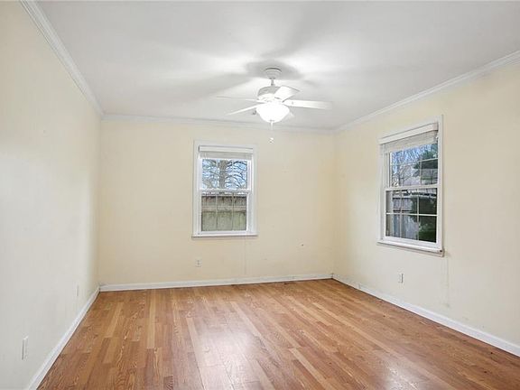 5th image of 7018 Vicksburg St