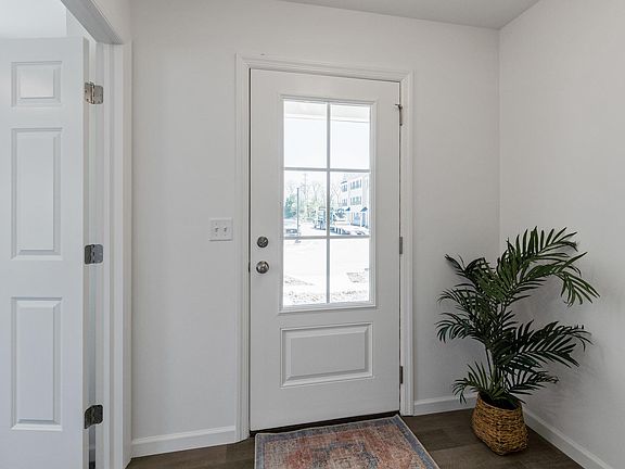 Front Door Entry Foyer