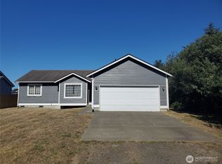 368 Snahapish Ave SE, Ocean Shores, WA