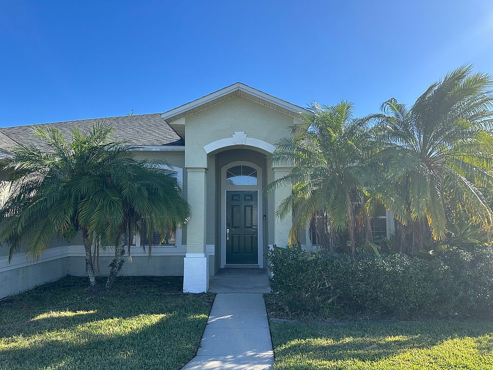 1st image of 6780 Calistoga Cir