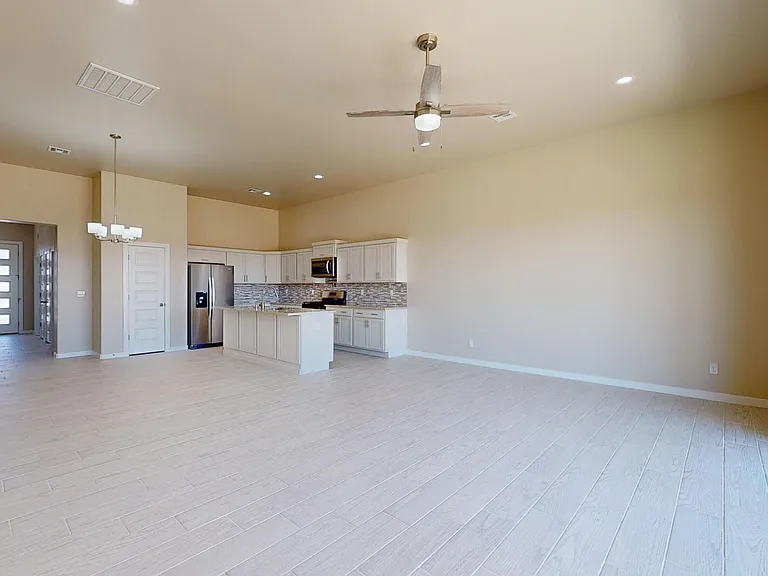 11118 Blue Eyed Grass St — Photo 9