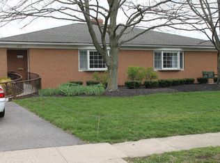 1810 Ardleigh Rd, Columbus, OH 43221