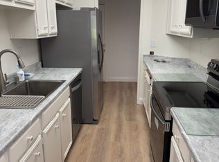 943 Shoreline Dr, San Mateo, CA 94404