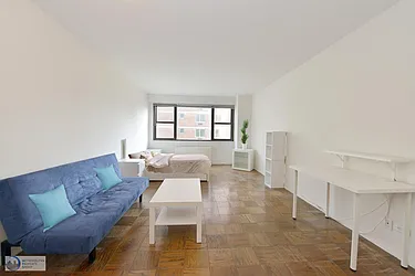 Rented by Metropolitan Property Group